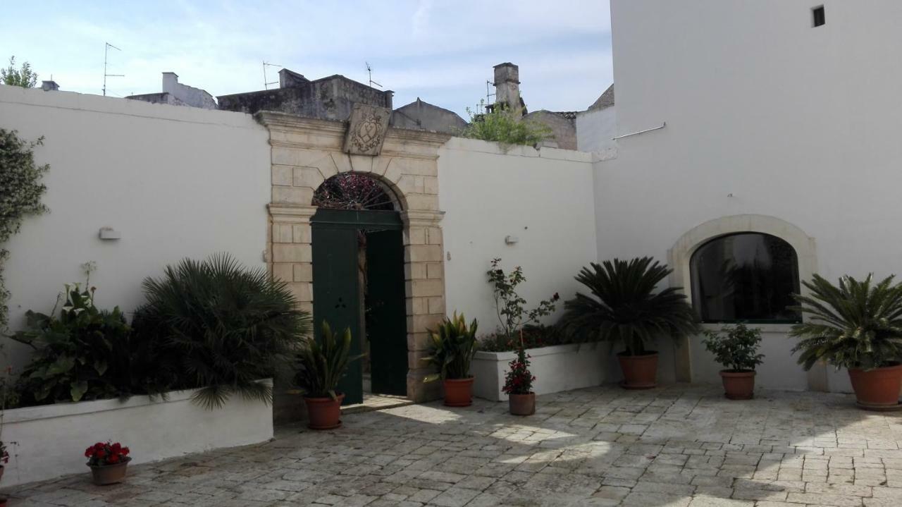 Casa Adele - Dimora Del 1700 Nel Centro Storico Bed and Breakfast Martina Franca Buitenkant foto
